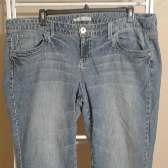 Maurices Denim - Maurices Cute Relaxed Straight Denim Jeans Size 24